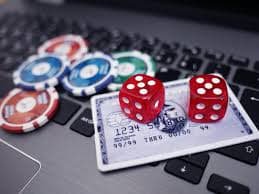 Bingo High Roller – tampilan game bingo online Indonesia dengan kartu angka berwarna-warni dan antarmuka yang menarik
